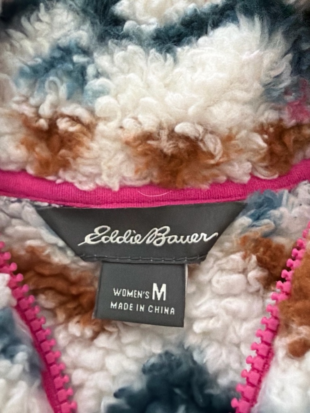 Eddie Bauer Cream Fleece Pullover with Pink, Brown & Blue Geometric Print - Picture 2 of 2